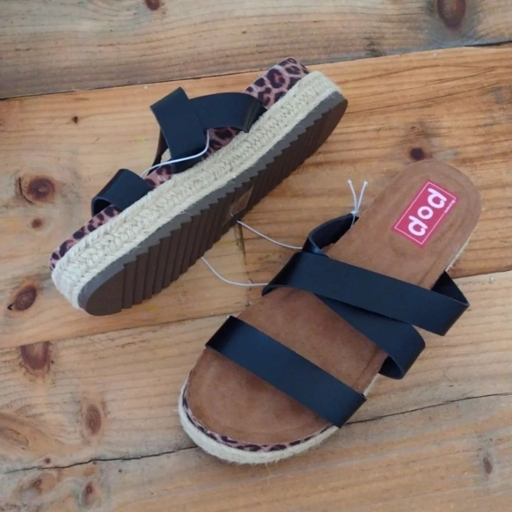 POP Fanatic Black Platform Espadrille Flat Open Toe Sandals NWT Size 9.5